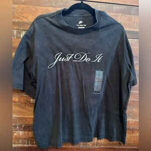 Nike Women's Loose Fit Crop Top ~ Navy